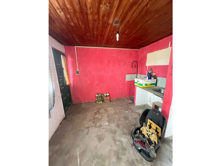 CASA A REFACCIONAR EN BARRIO ATM1 BASE AÉREA