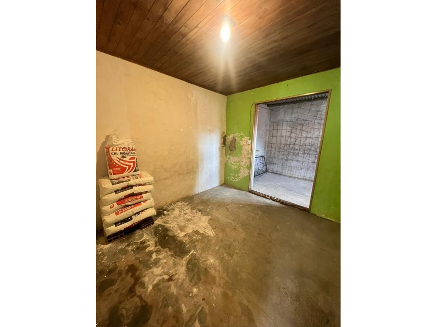CASA A REFACCIONAR EN BARRIO ATM1 BASE AÉREA