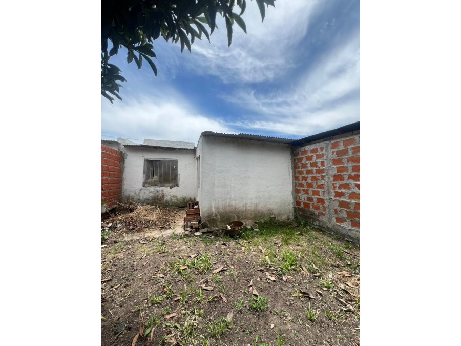 CASA A REFACCIONAR EN BARRIO ATM1 BASE AÉREA