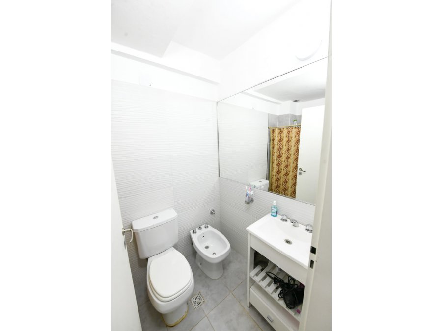 VENTA DPTO. 3 DORM CENTRICO IMPECABLE!!!