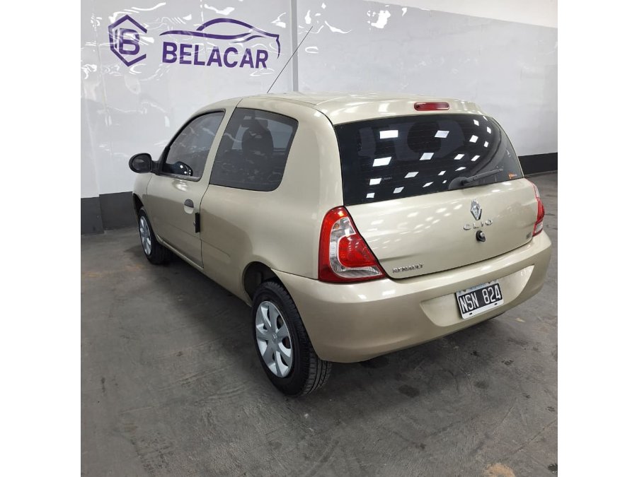RENAULT CLIO MIO CONFORT PLUS – 2014 -  114.000 KMS