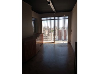 DUEÑO ALQUILA OFICINAS COMERCIALES O GRAN LOFT