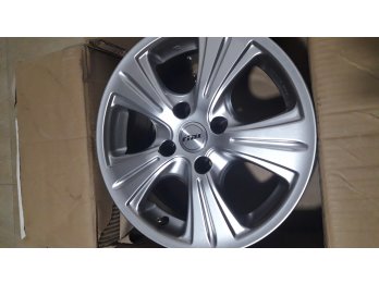 Juego de llantas rodado 15 (4x108mm)