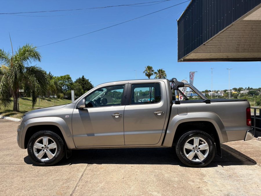 VOLKSWAGEN Amarok 2.0 Highline 4x4 AT 180hp
