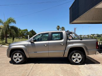VOLKSWAGEN Amarok 2.0 Highline 4x4 AT 180hp