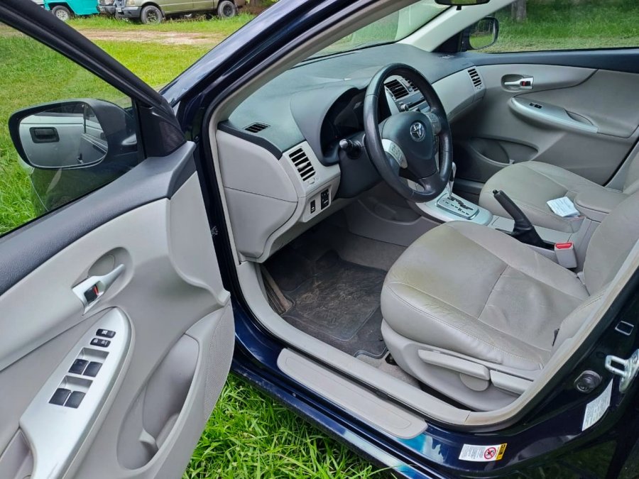 Toyota Corolla XEI