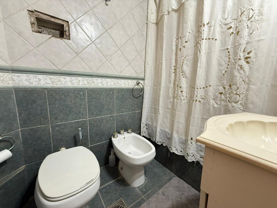 Zona Don Bosco y Blas Parera - Casa en Venta