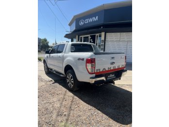 FORD RANGER LIMITED 3.2 AT 4x4