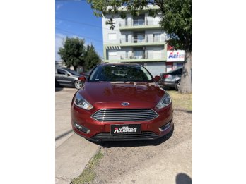 FORD FOCUS TITANIUM 2.0 AT