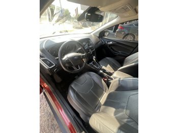 FORD FOCUS TITANIUM 2.0 AT