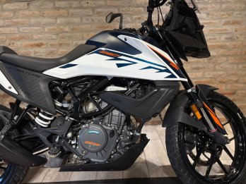 KTM 250 Adventure. Recibo vehiculos