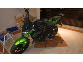 Vendo Kawasaki Z400 2022