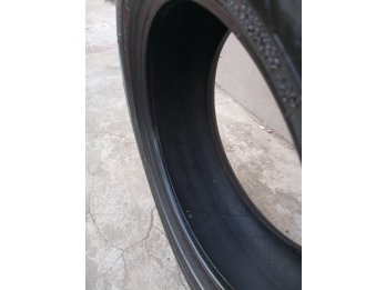 Neumáticos Michelin excelentes