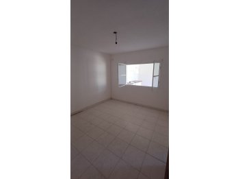 Vende Casa sobre calle Selva de Montiel