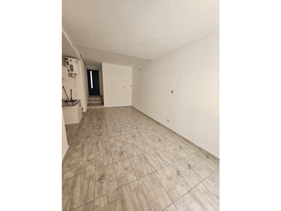 En venta monoambiente dentro de boulevares !