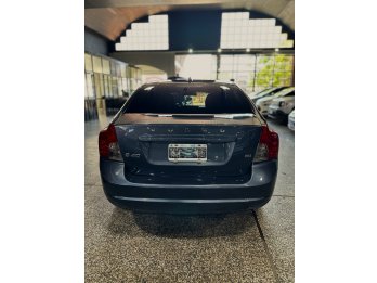 Volvo S40 A/T