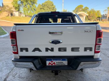 FORD Ranger 3.2 XLT 4x4 MT