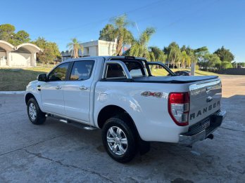 FORD Ranger 3.2 XLT 4x4 MT