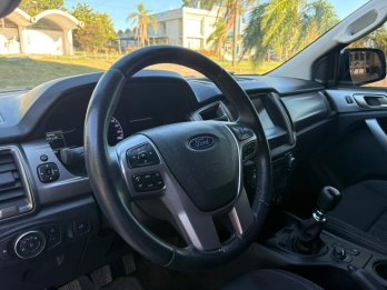 FORD Ranger 3.2 XLT 4x4 MT