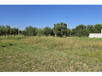 Lote en San Benito loteo Altos del Este venta
