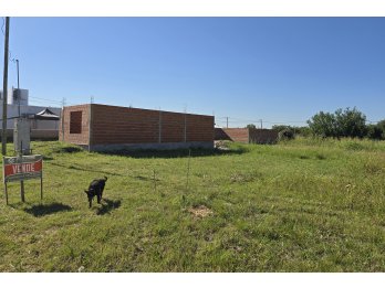 Lote en San Benito loteo Altos del Este venta