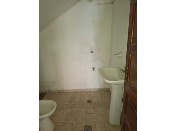 ALQUILO LOCAL COMERCIAL - COURREGES ESQUINA URQUIZA.