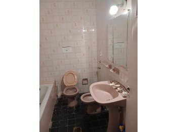 DEPARTAMENTO 2 DORM EN CALLE GUALEGUAYCHÚ. IDEAL MODERNIZAR