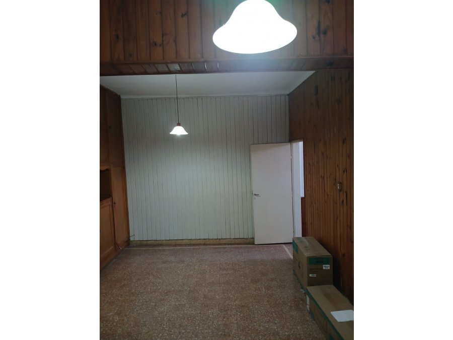DEPARTAMENTO 2 DORM EN CALLE GUALEGUAYCHÚ. IDEAL MODERNIZAR