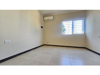 Casa de 2 habitaciones y pileta a 20 min de Paraná