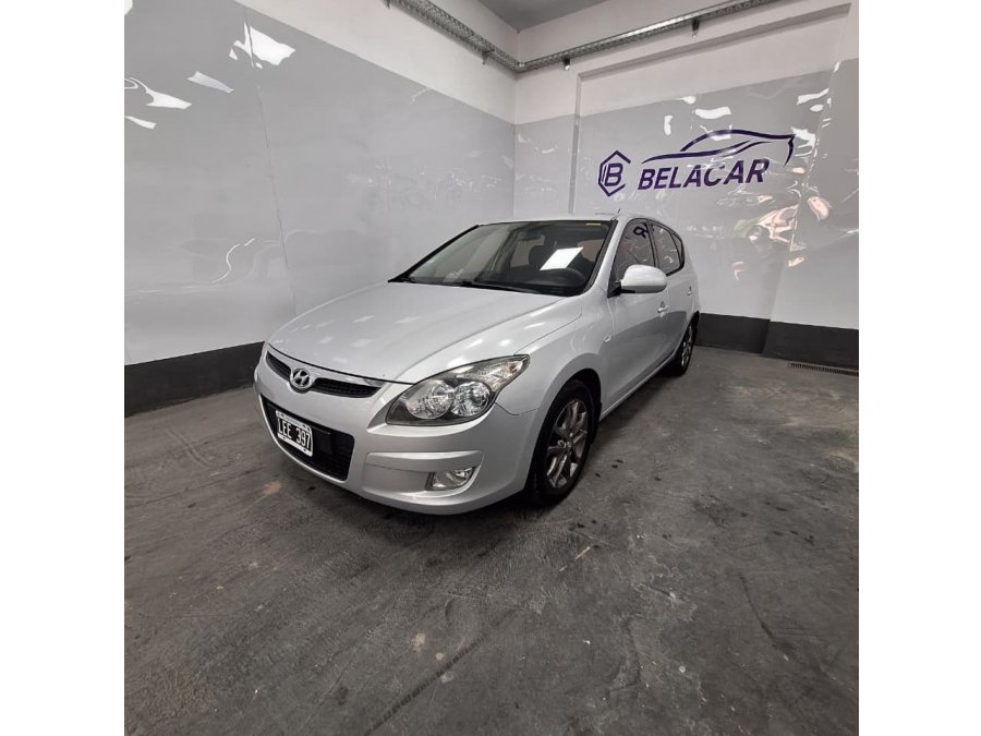 HYUNDAI I30 GLS SEG – 2012 – 136.000 KMS
