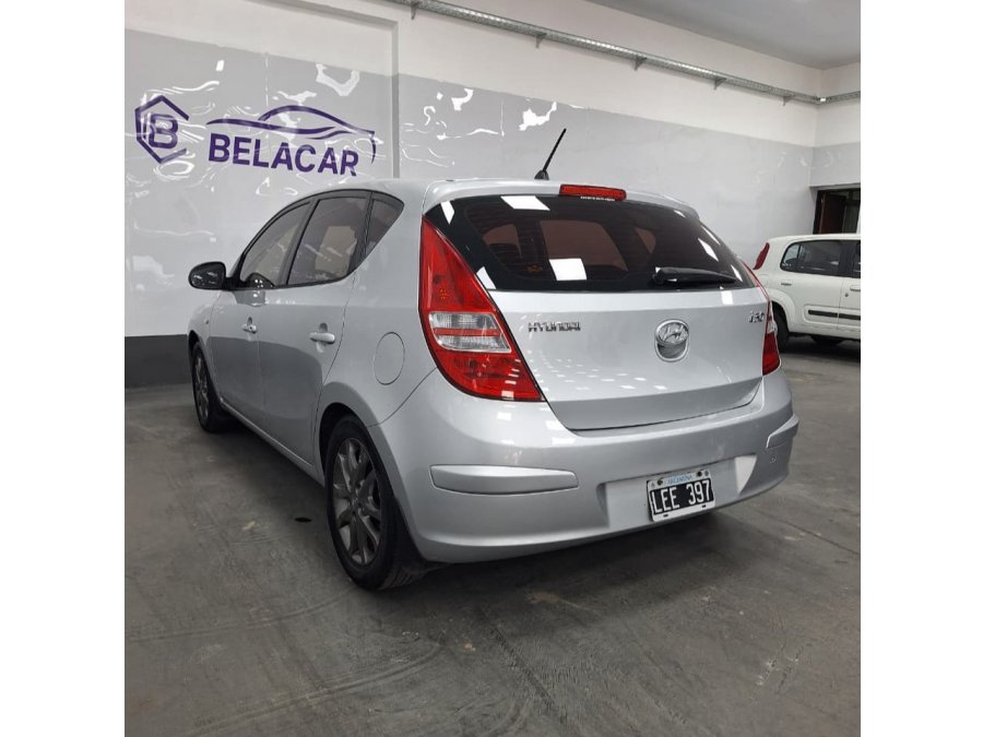 HYUNDAI I30 GLS SEG – 2012 – 136.000 KMS