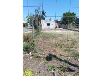 lote en esquina Barrio Gazzano