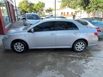 Corolla xli GNC 2013 220.000km. Vendo o permuto mayor-menor