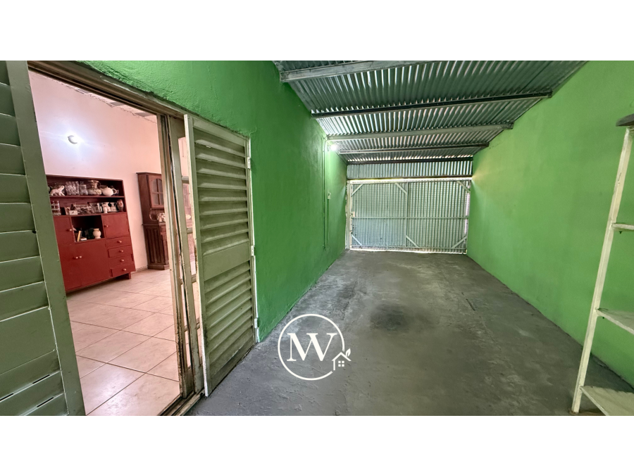 Casa Apta Credito en San Benito. 2 dorm, patio y cochera.