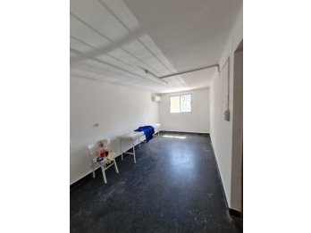 SE ALQUILA PROPIEDAD PARA OFICINAS/CONSULTORIOS, CALLE CARBÓ
