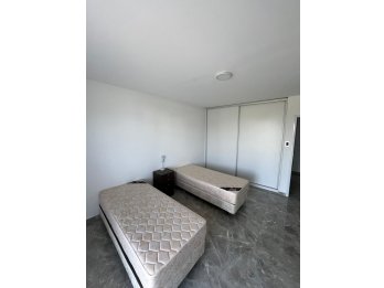 TRIPLEX  PREMIUM ZONA THOMPSON