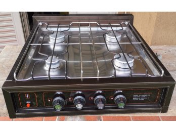 Conjunto de horno, anafe y extractor marrón