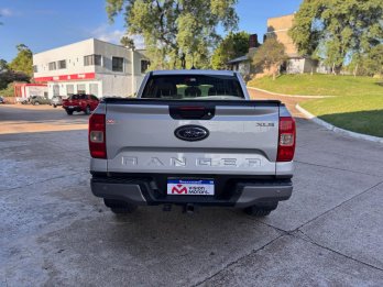 FORD RANGER 3.0 XLS V6 3.0L 4x4 AT. Recibo vehículos.