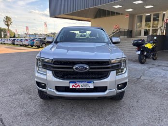 FORD RANGER 3.0 XLS V6 3.0L 4x4 AT. Recibo vehículos.