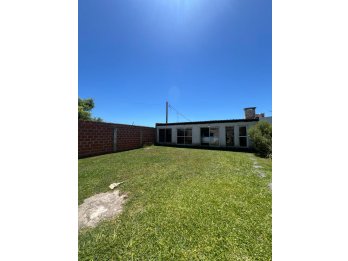 VENTA DE CASA ZONA AEROPUERTO