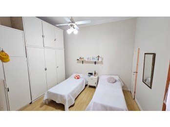 Casa de 3 dormitorios en venta en centro de Paraná