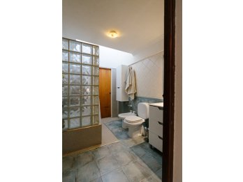 CASA 3 DORMITORIOS EN VENTA - APTA CRÉDITO, ZONA BLAS PARERA Y DON BOSCO.