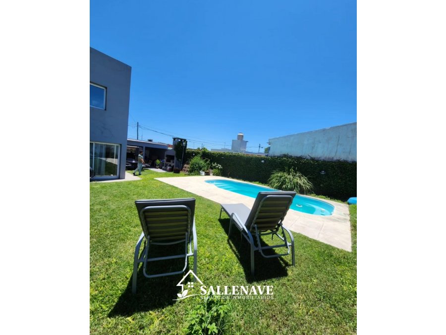 VENDO/PERMUTO POR DEPTO - HERMOSA CASA-SOLVENCIA-SAN BENITO