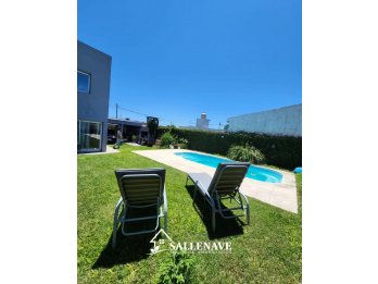 VENDO/PERMUTO POR DEPTO - HERMOSA CASA-SOLVENCIA-SAN BENITO