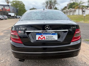 MERCEDES BENZ C220 CDI. Recibo vehículos.
