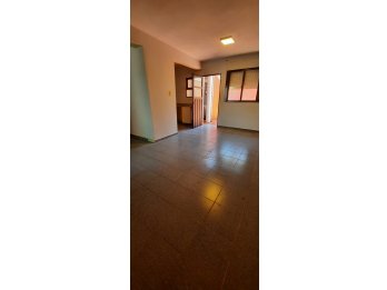 VENTA CASA JOSE LINO CHURRUARIN AL 800