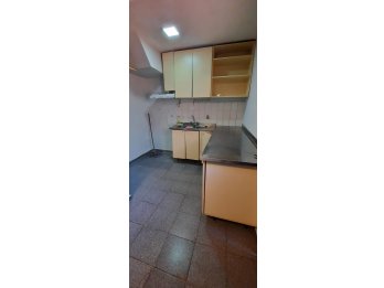 VENTA CASA JOSE LINO CHURRUARIN AL 800