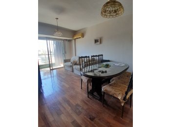 VENDEMOS Hermoso dpto en calle Diamante 60