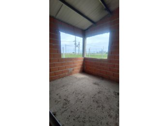 Oportunidad. Casa a terminar.