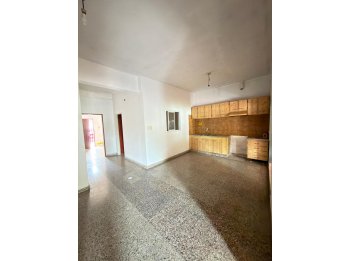 CASA APTA CREDITO 2 DORM. RONDEAU Y DON BOSCO